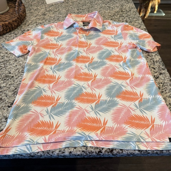 Faherty Short-Sleeve Movement™ Pique Polo Ivory Paradise Palm - Small - Picture 1 of 7